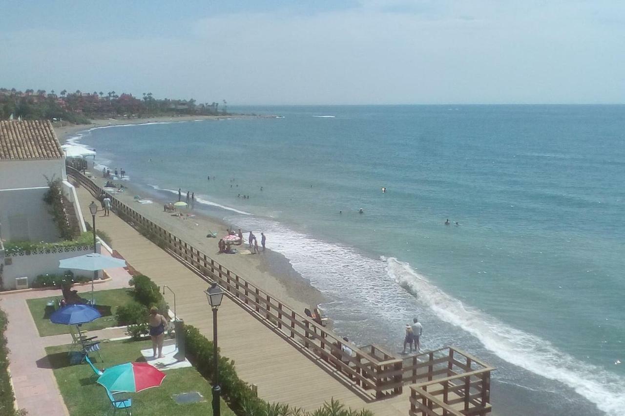 Casa Cachita 2-Confortable Estudio A Pie De Playa Естепона Екстериор снимка